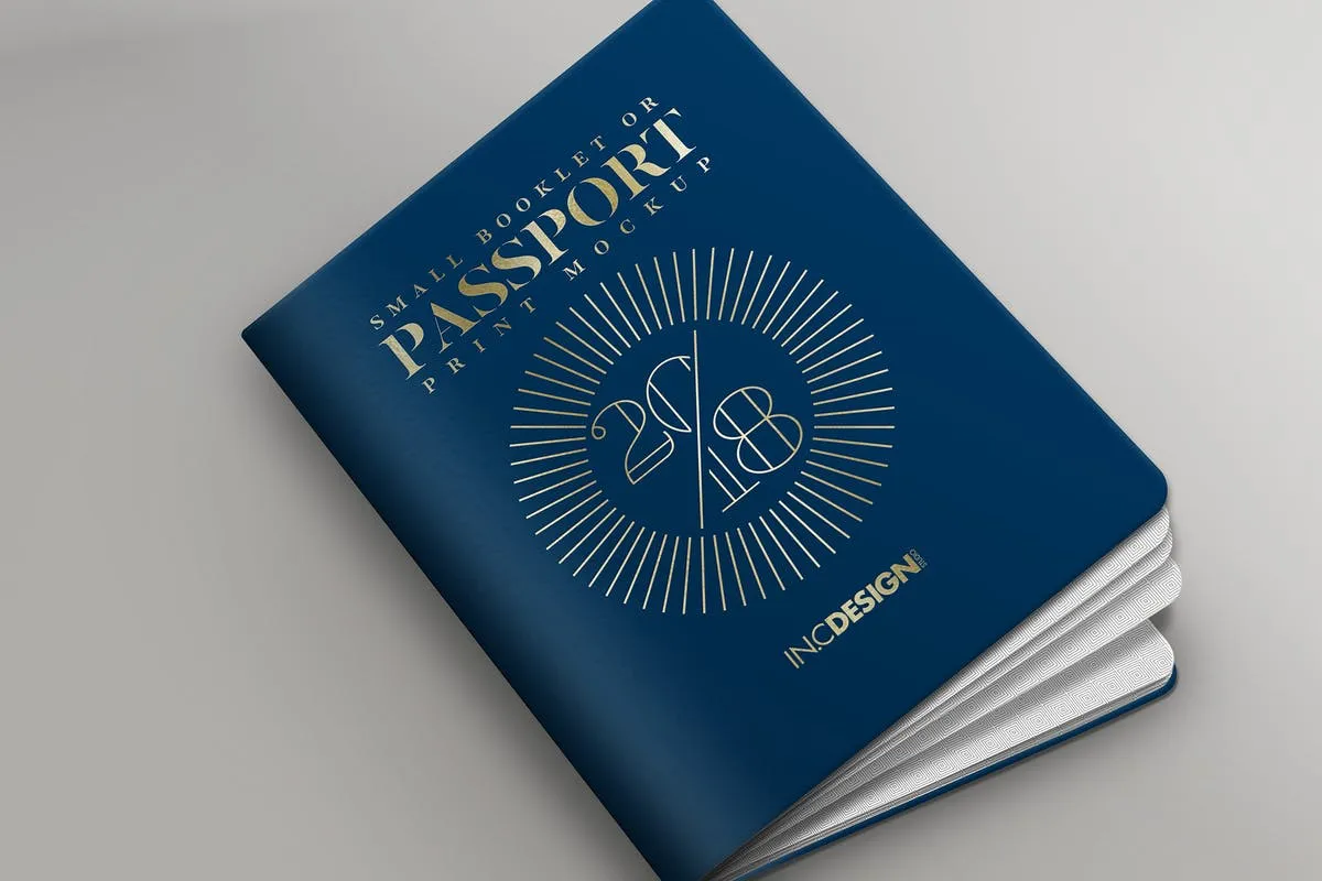 高分辨率出国护照证照样机模板 Passport Booklet Photo Realistic MockUp