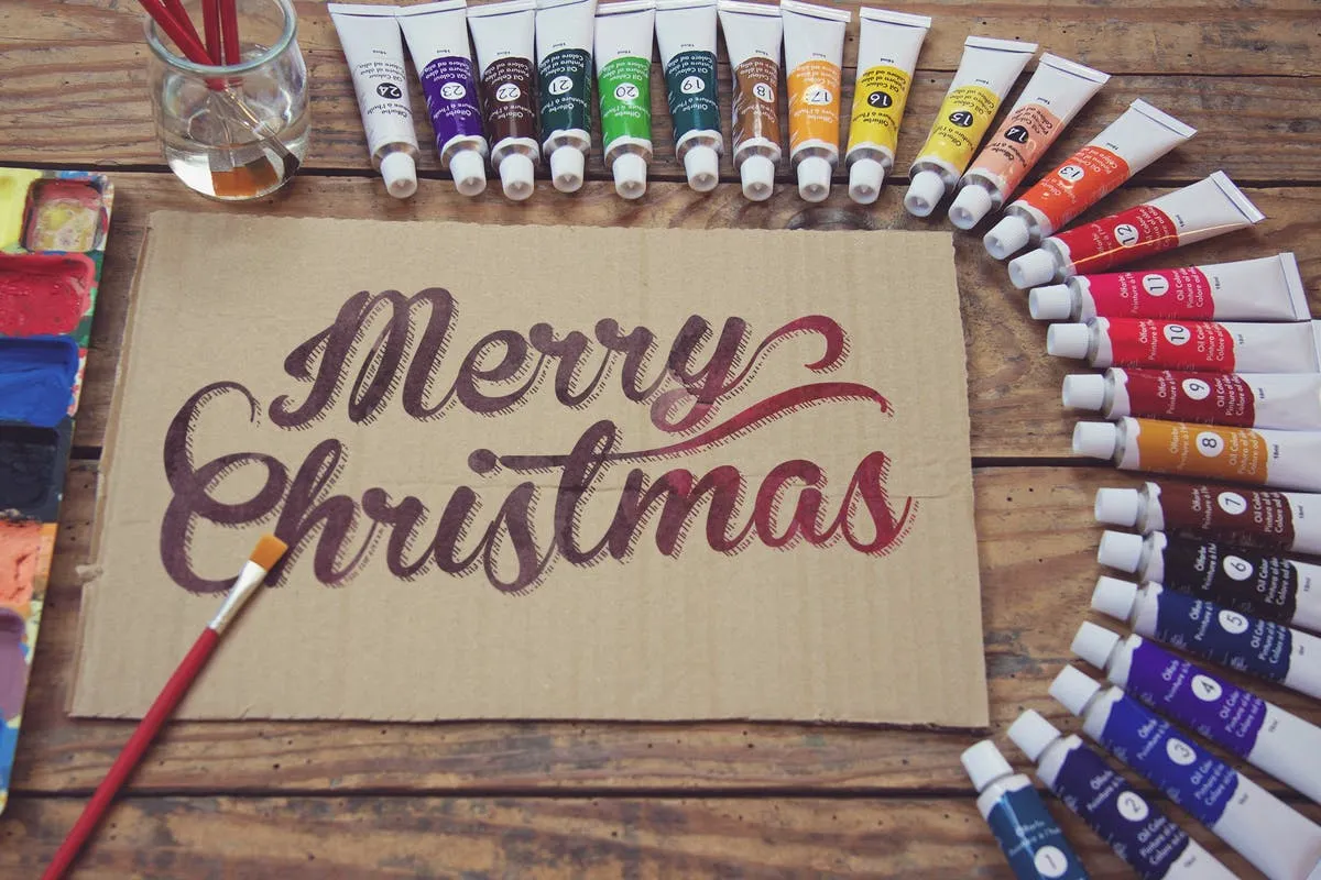 水彩插画创作画室场景牛皮纸样机模板 Paperboard Paint Scene