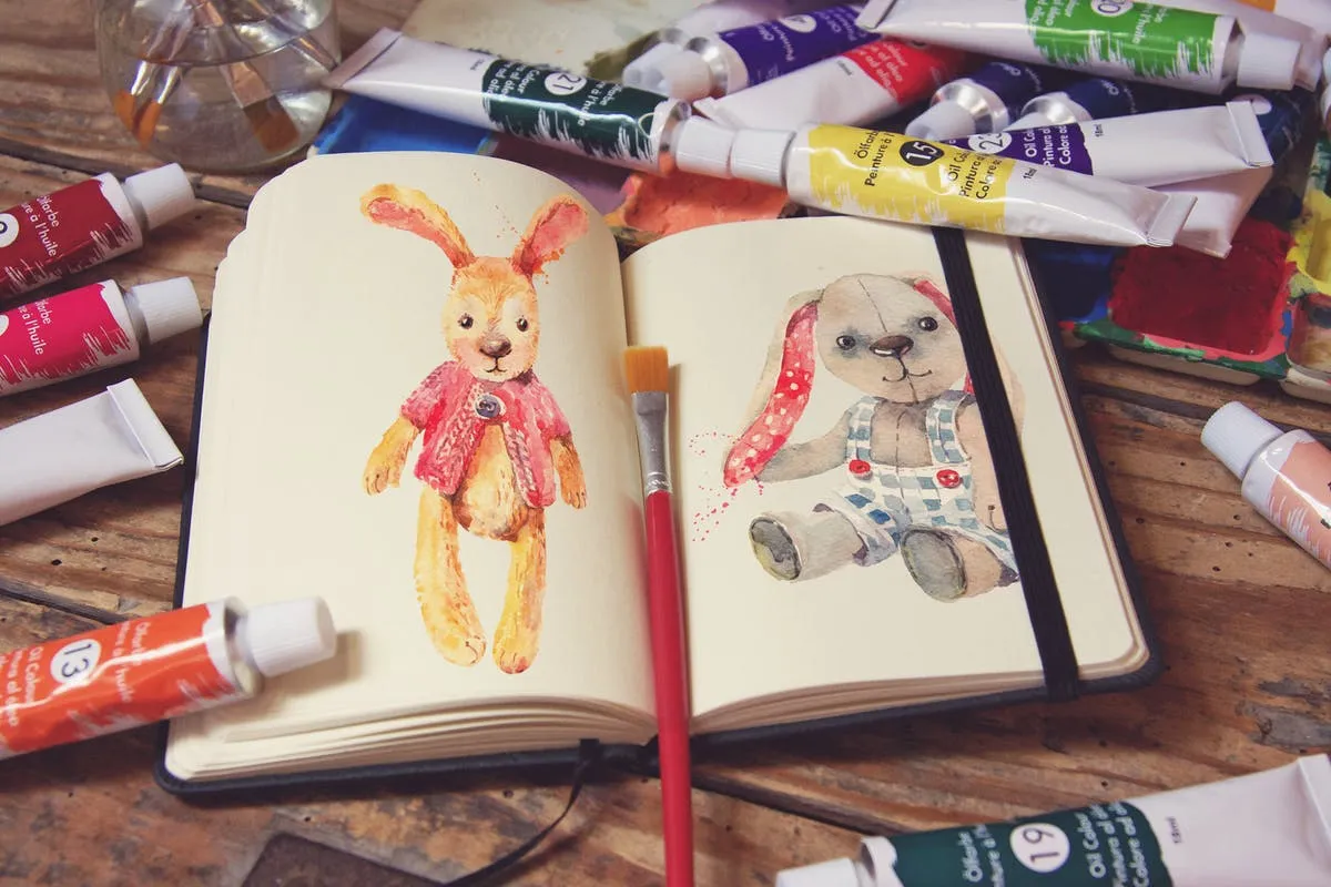 水彩画创作画室场景袖珍笔记本样机模板v6 Pocket Notebookamp; Brush