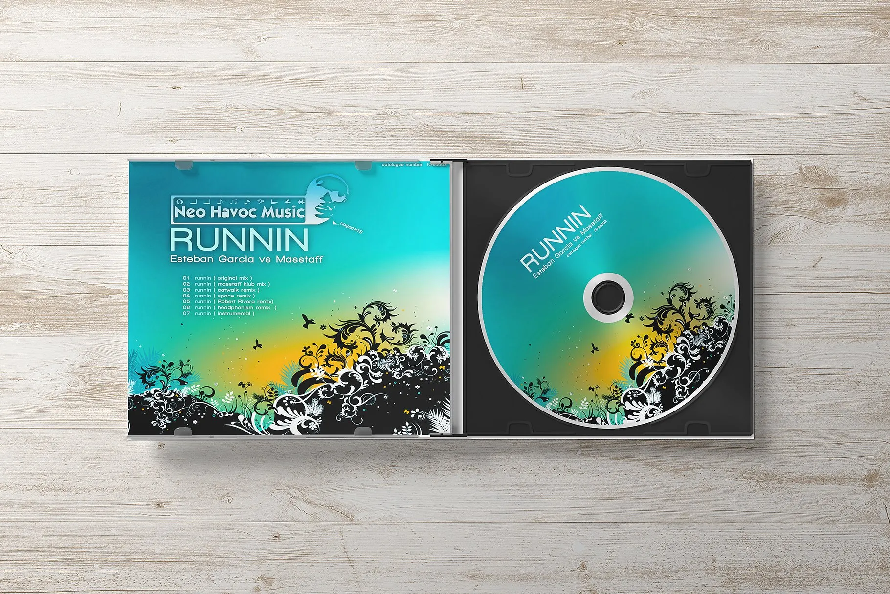 音乐CD包装及CD封面样机模板 Disc and Cases Mockups