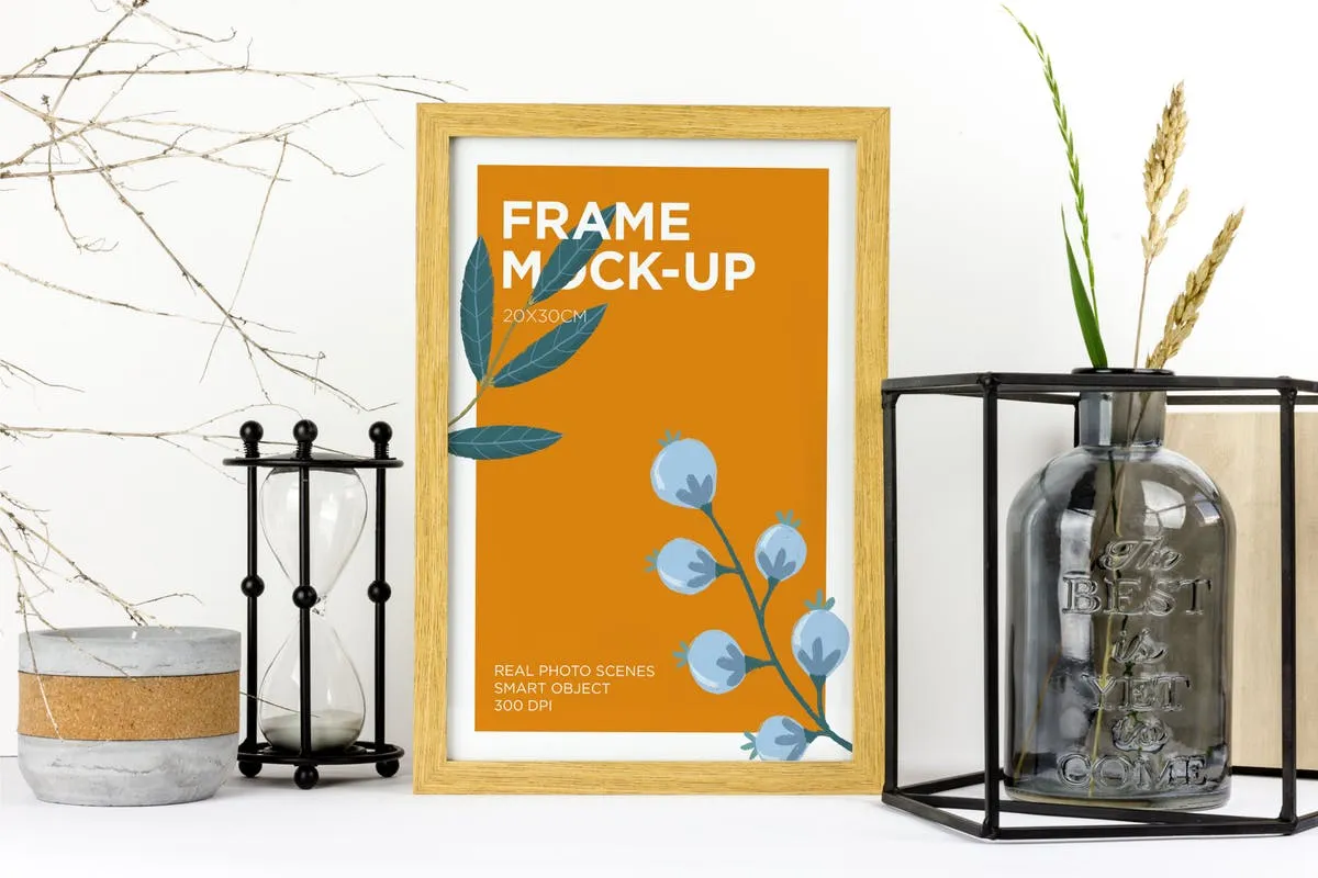 实木画框相框样机模板 Natural Wood Frame Mockup