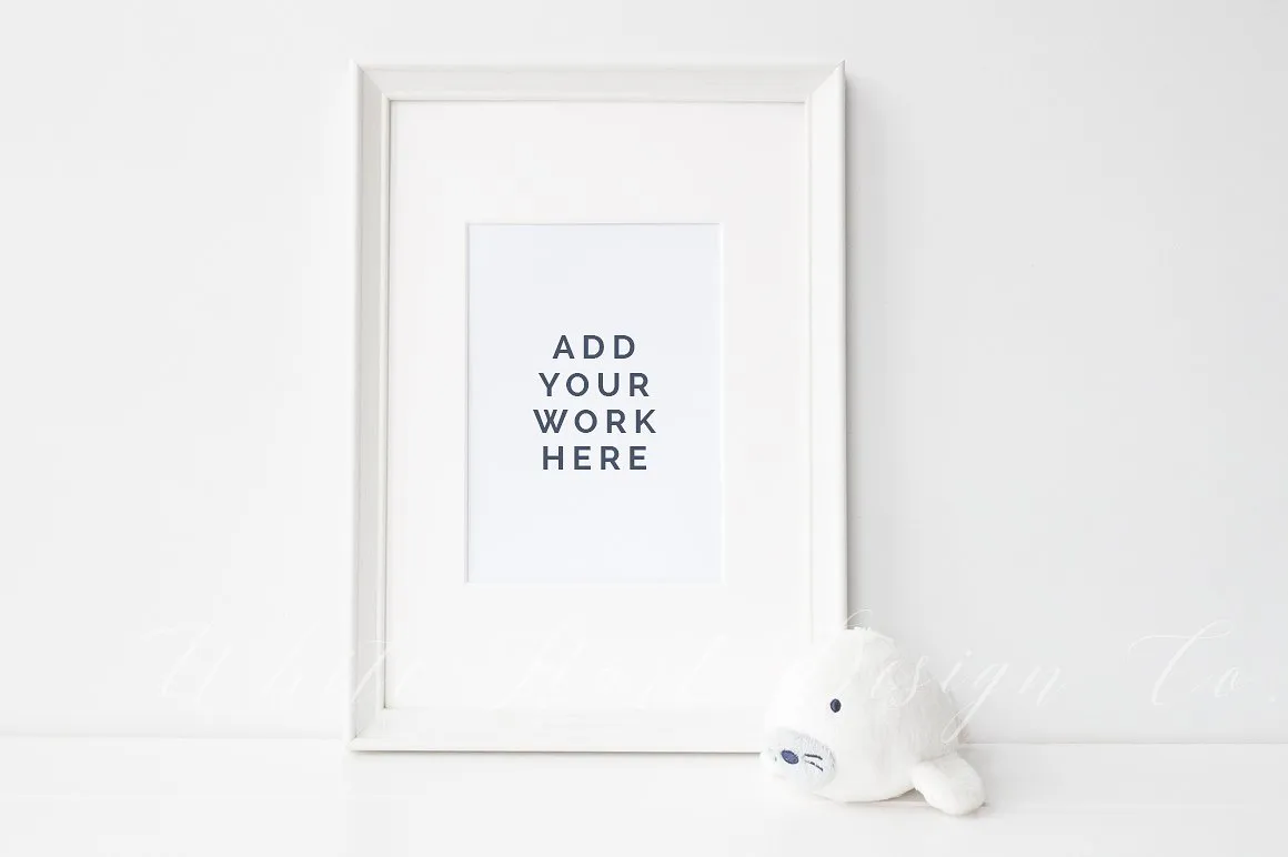 婴儿/托儿所主题相框框架样机模板 Frame mock up – Baby/Nursery theme插图