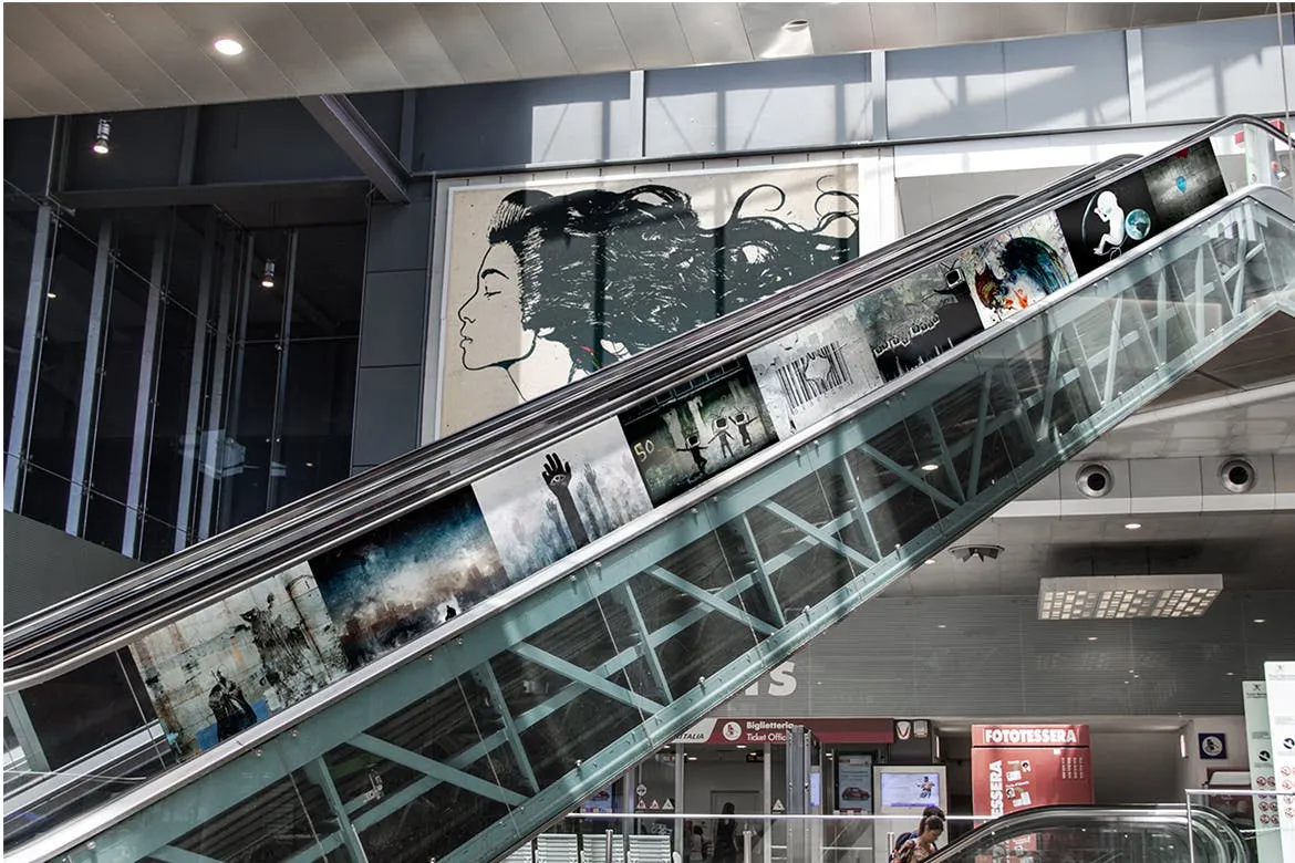 电梯扶梯广告牌海报设计预览样机模板 Rolling Stairs Mock-up插图