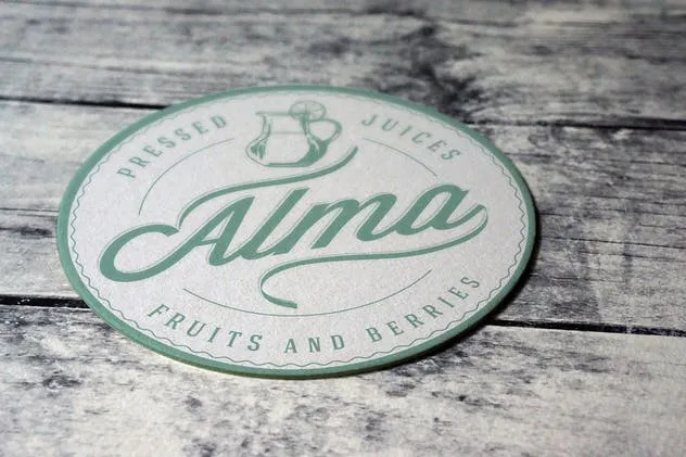 复古圆形杯垫标签展示样机 Coaster Round Label Mockup插图(4)