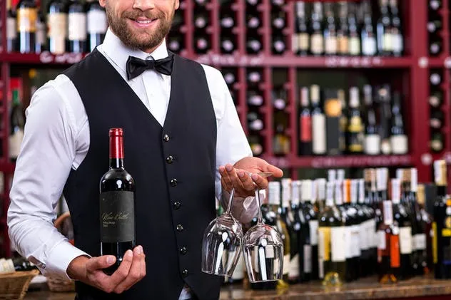 葡萄酒品牌外包装样机模板 Wine Bottles Mockup插图(6)