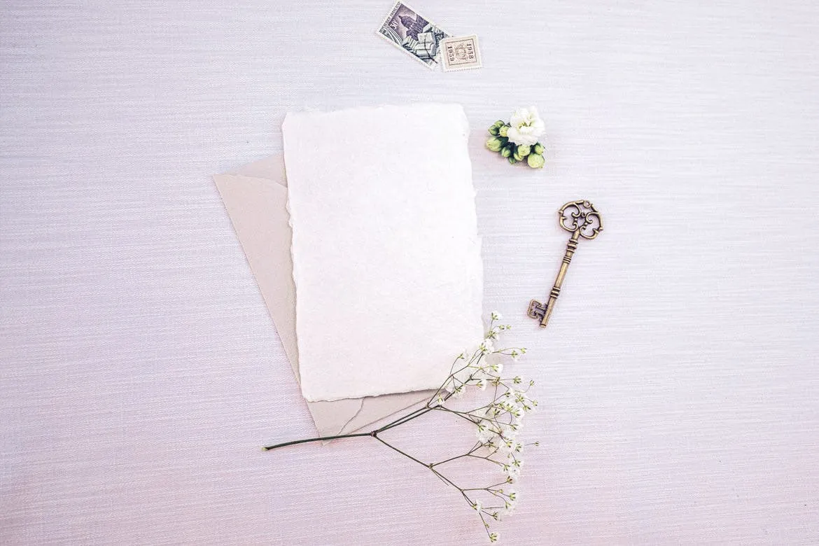 婚礼照片婚礼邀请函优雅风格设计样机素材库精选模板v17 Wedding Photo Mockup 17插图(1)