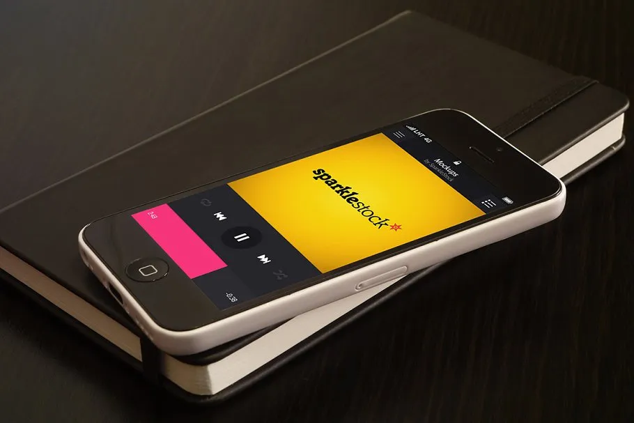 16款 iPhone 5C 智能手机样机 16 iPhone 5c Mockups插图(3)