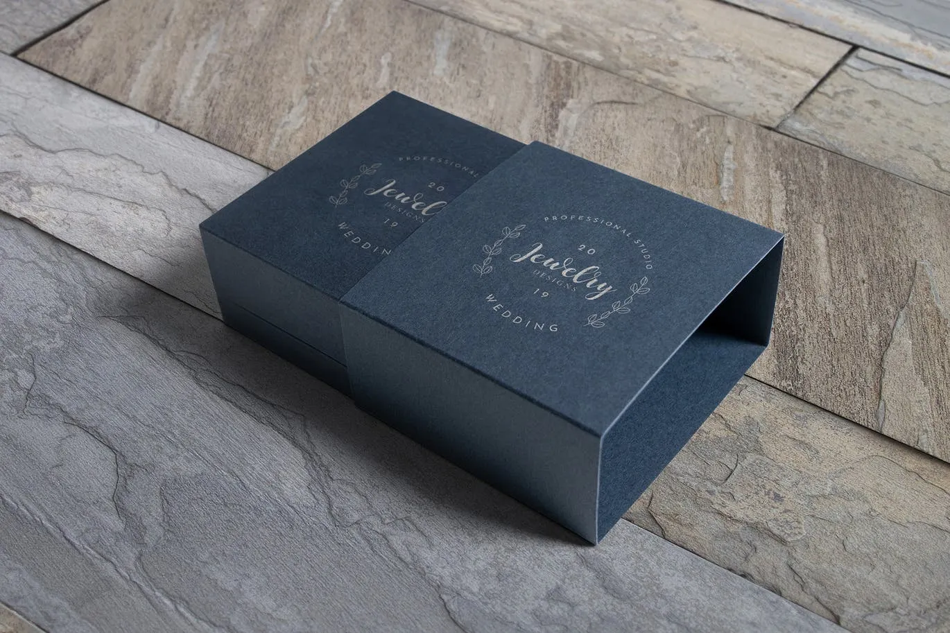 珠宝包装盒设计图素材库精选模板 Jewelry Packaging Box Mockups插图(2)