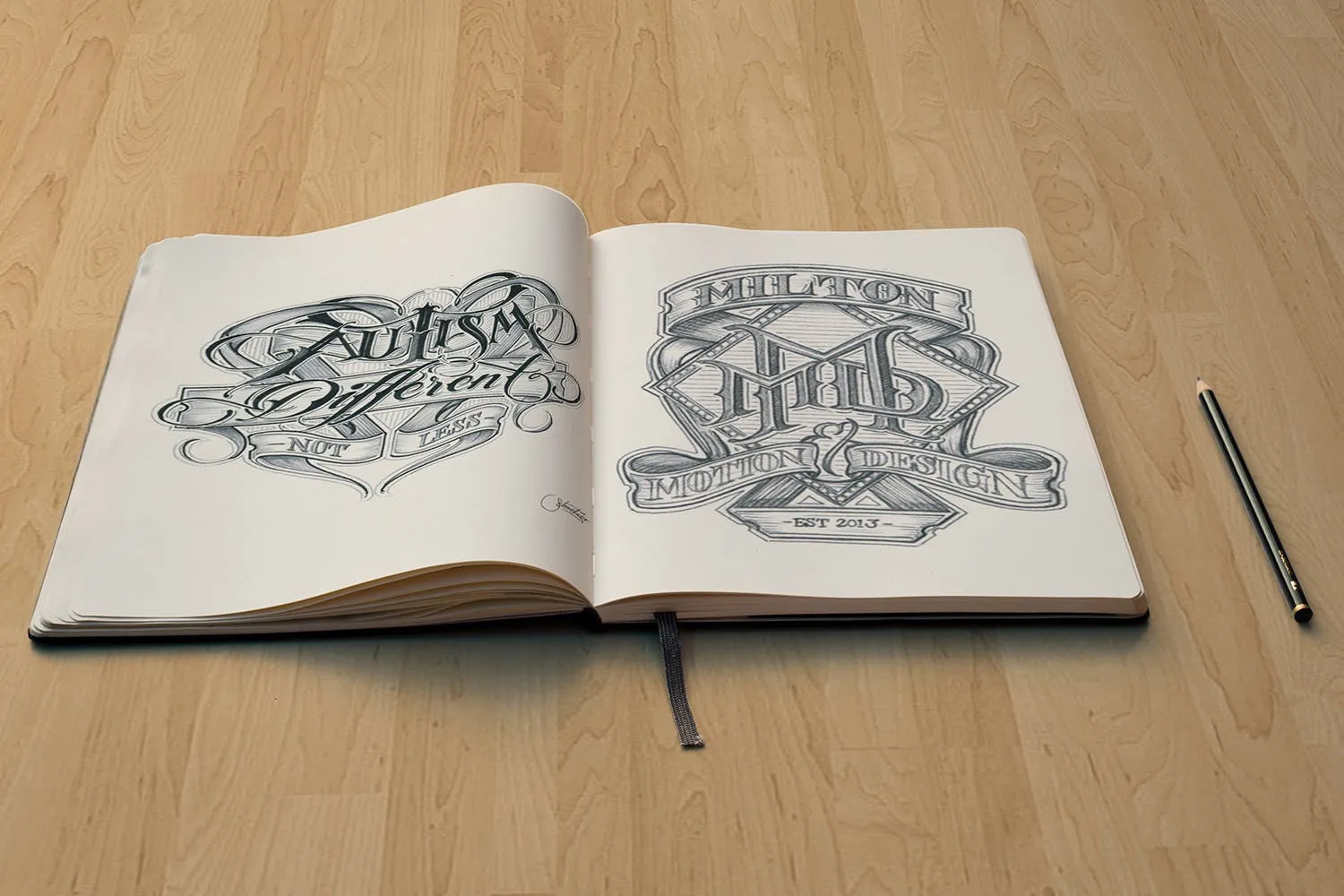 素描本内页设计/艺术作品展示前视图样机素材库精选 Sketchbook Mockup Front View插图(2)