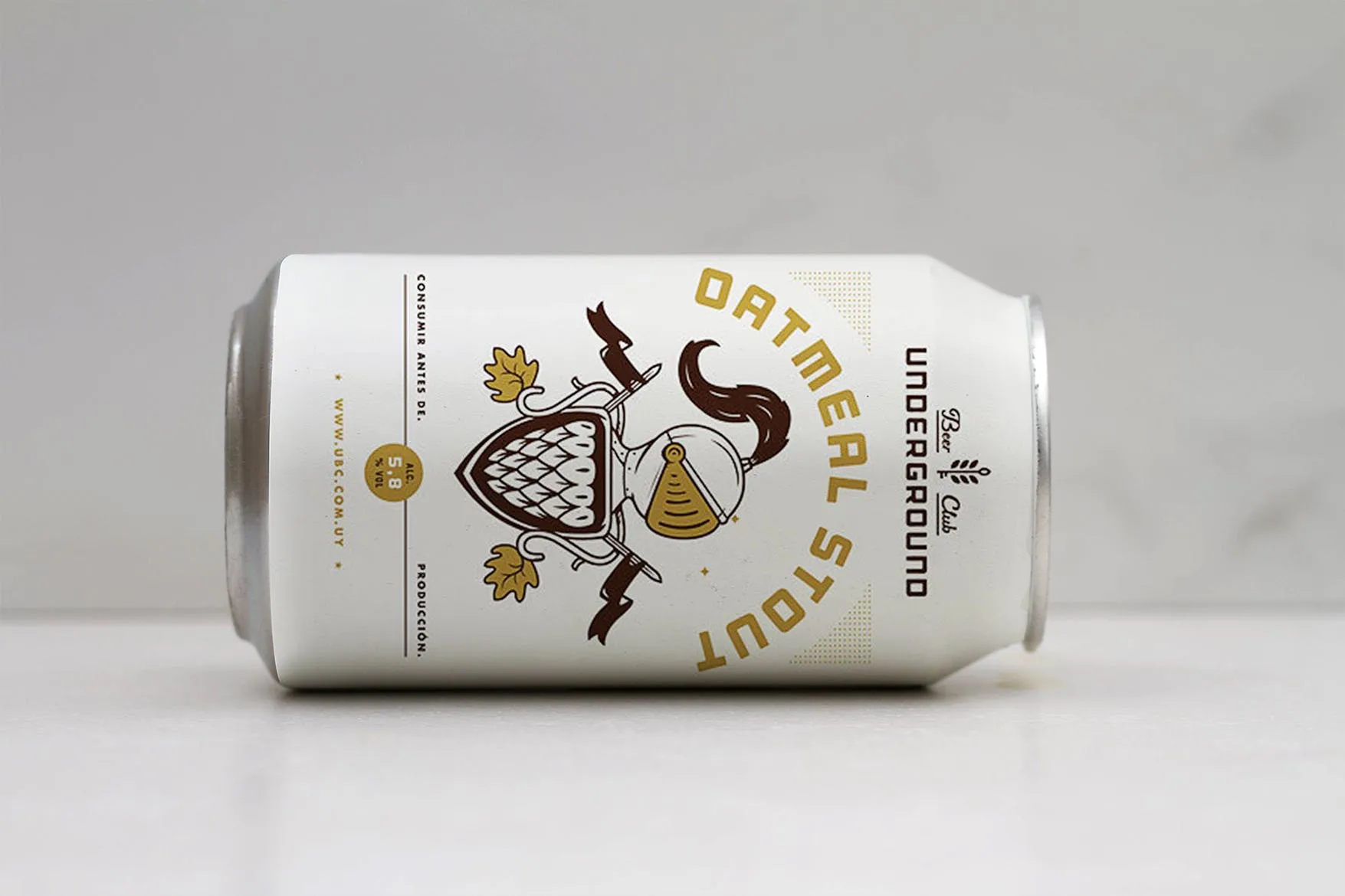 啤酒饮料易拉罐外观设计预览样机 Branding Can Mockup插图(2)