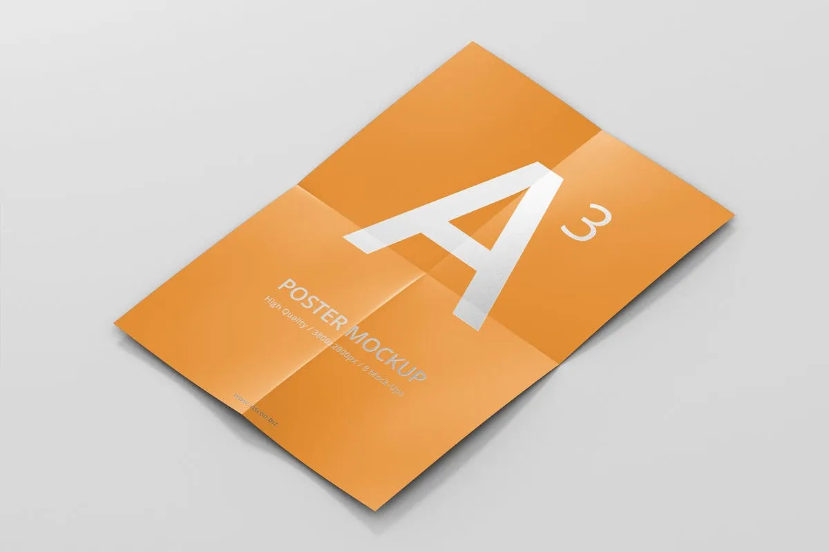 高分辨率带折痕海报样机模板 Poster Mock-Up