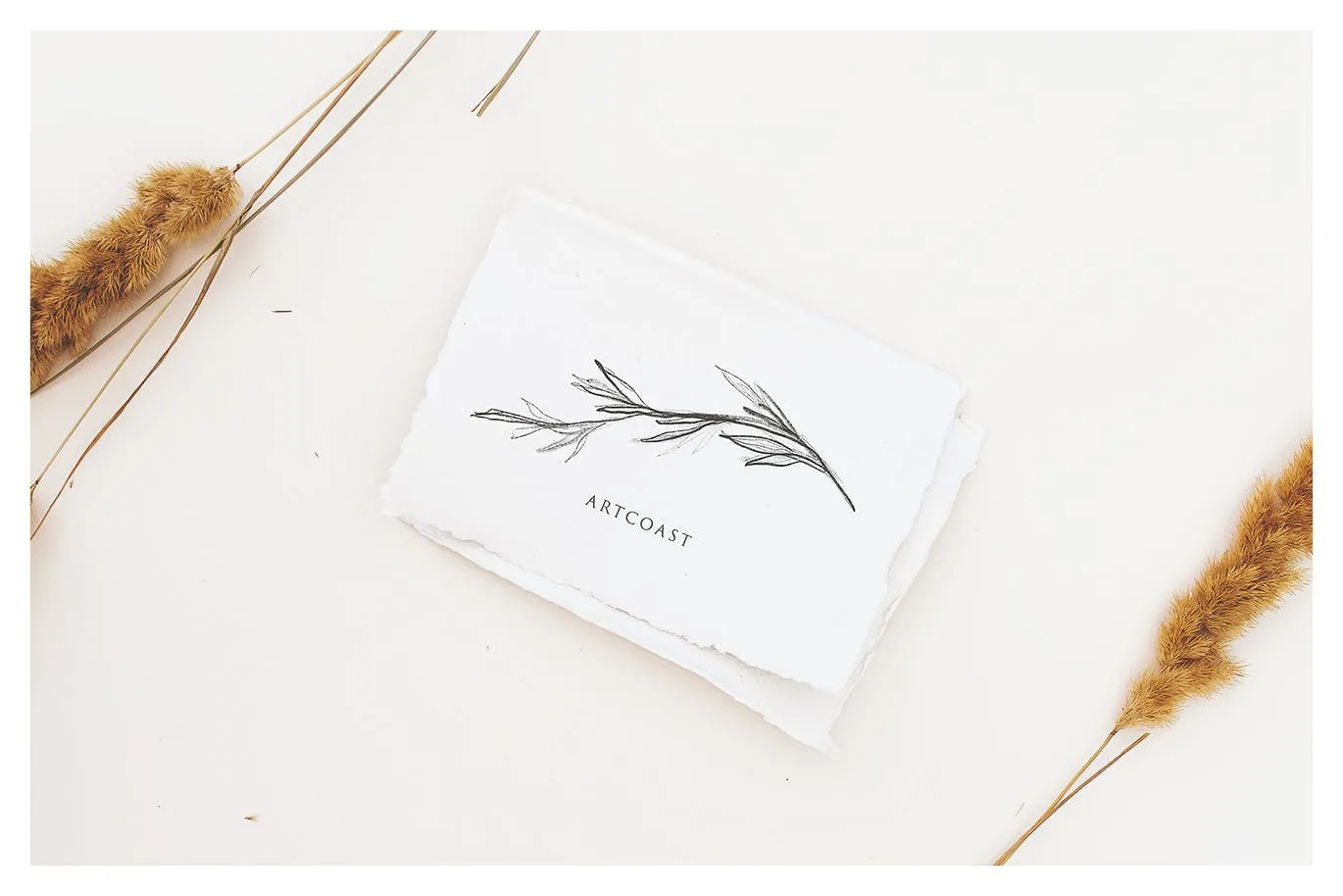 野花装饰背景卡片贺卡设计效果图样机 Wildflowers Cards Mockup插图(11)