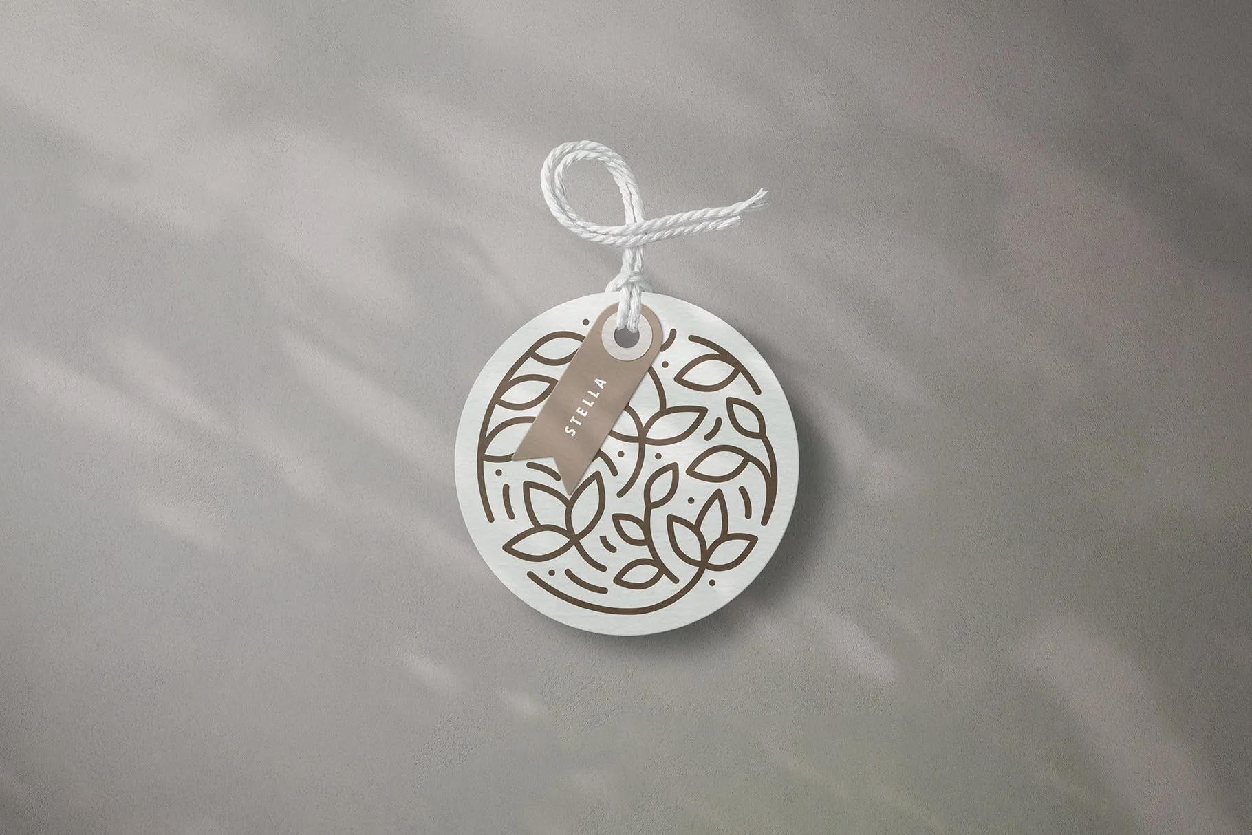 服装标签/吊牌印刷效果图样机素材库精选 Garment Label Tag Mockups插图(2)