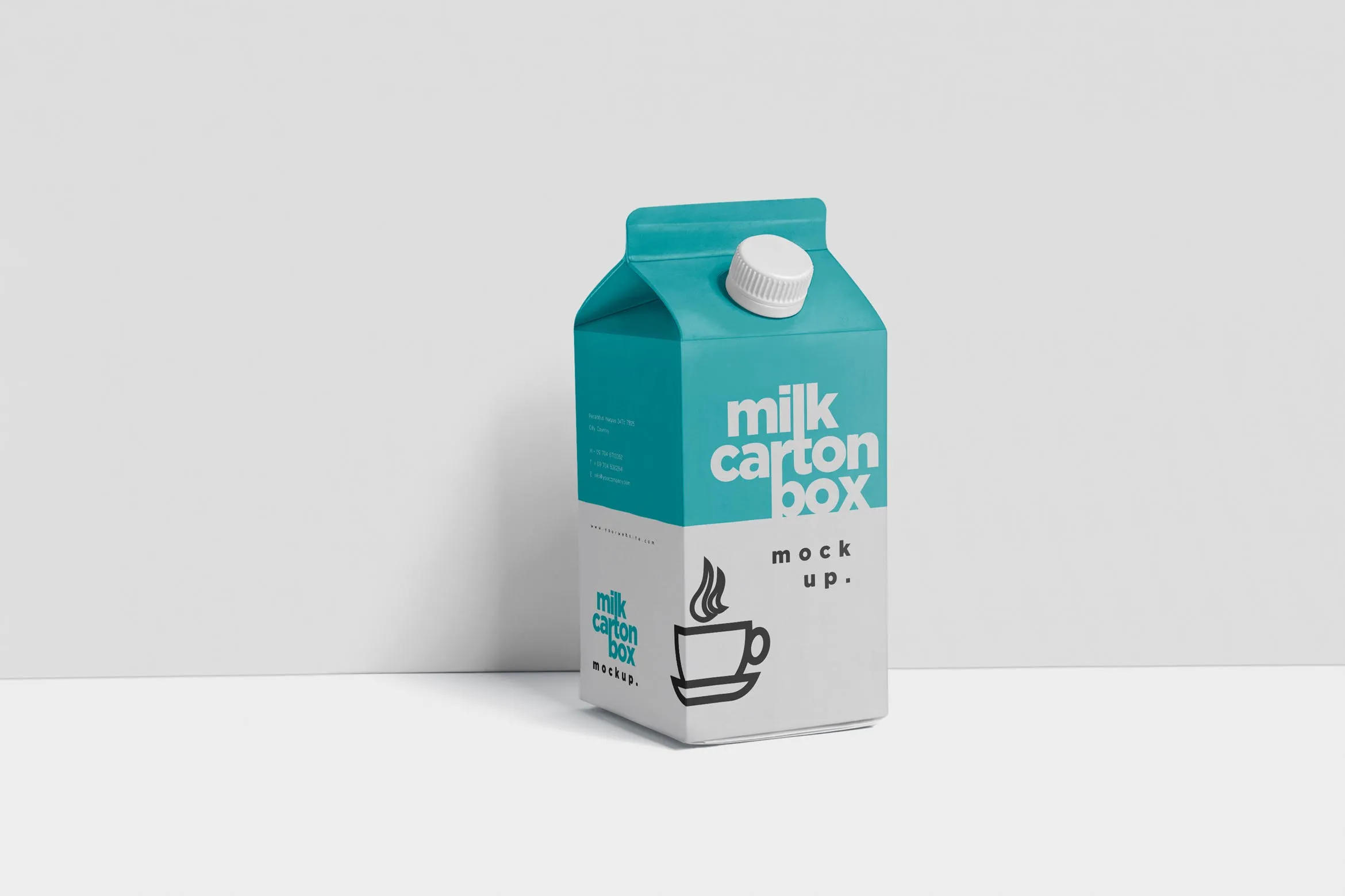 果汁/牛奶饮料纸盒包装效果图样机 Juice#8211; Milk Mockup in 500ml Carton Box
