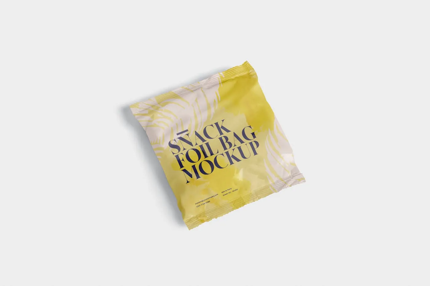 小吃零食铝箔包装袋设计图素材库精选 Snack Foil Bag Mockup – Square Size – Small插图(4)