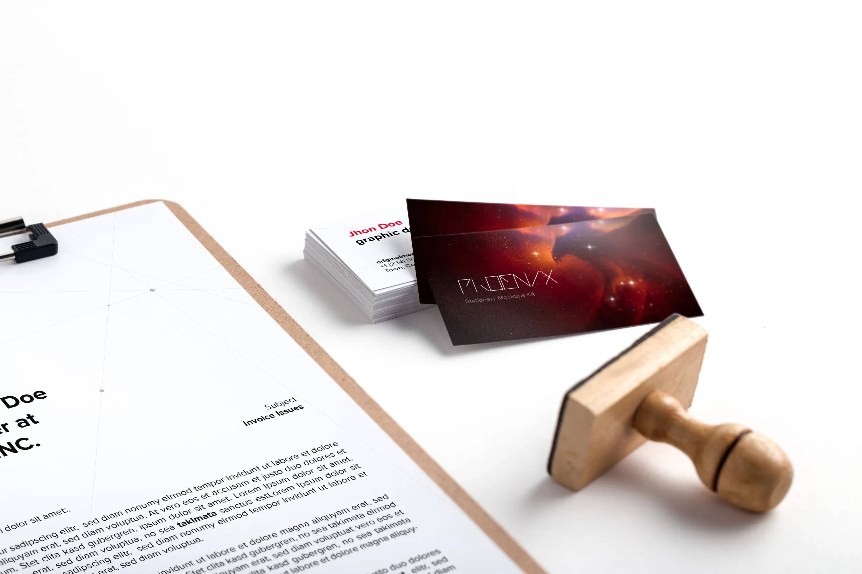 A4尺寸剪贴板和企业名片设计预览样机02 A4 Clipboard and Business Cards Mockup 02插图