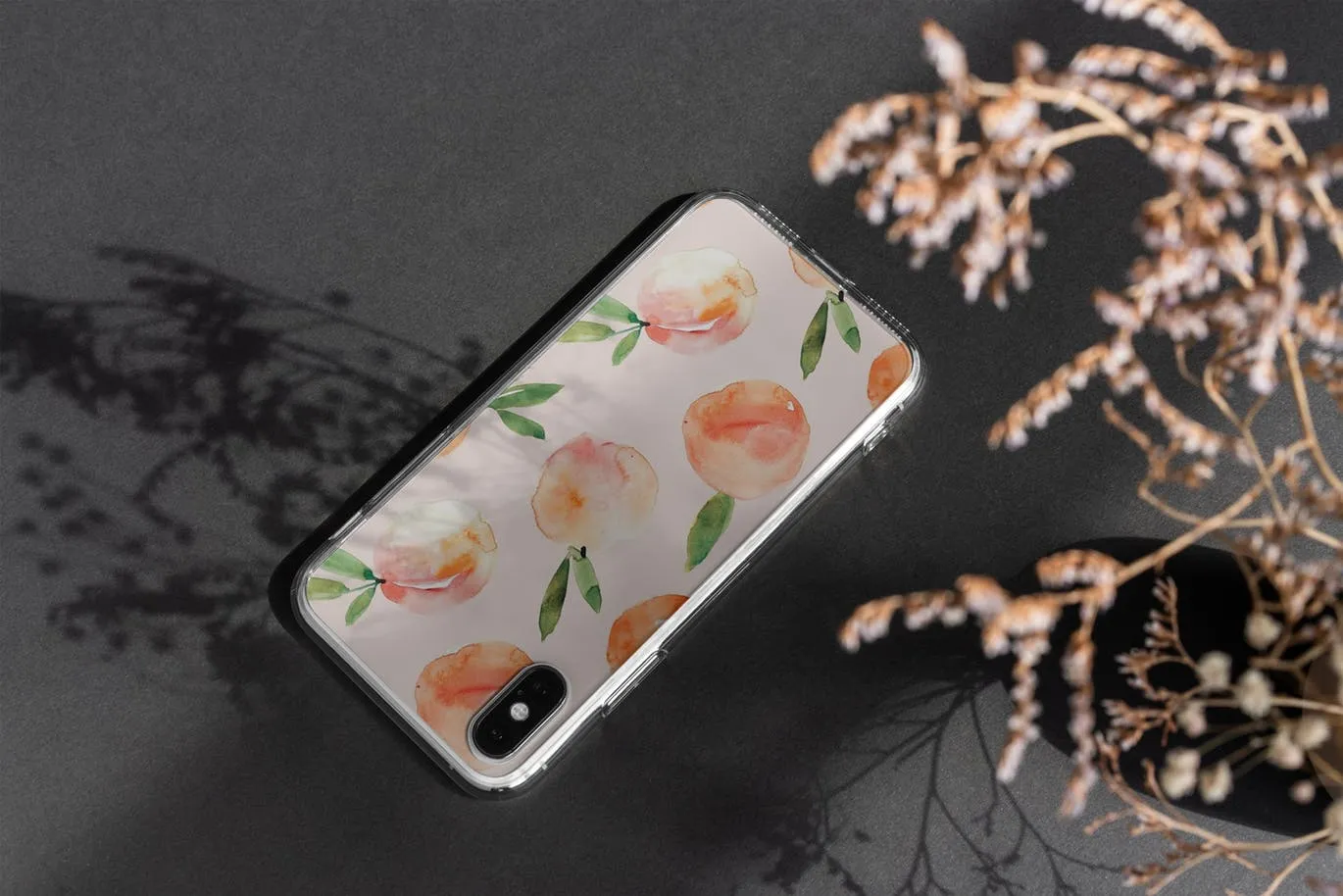 iPhone手机透明保护壳外观设计样机模板 iPhone Clear Case Mock-Up’s插图(6)