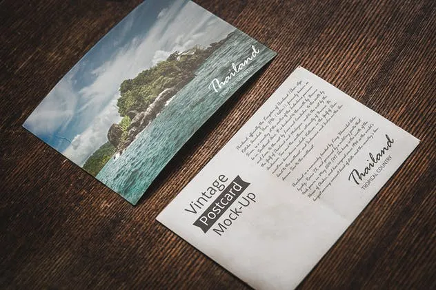 4款复古风格明信片设计样机模板 4 Vintage Postcard Mock-up插图(2)