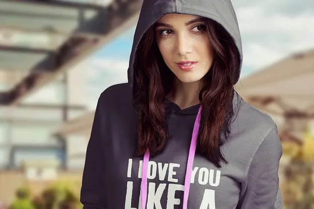 女性时尚休闲连帽衫服装样机 Female Hoodie Mockup插图(6)