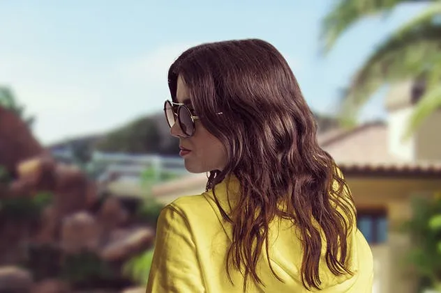 女性时尚休闲连帽衫服装样机 Female Hoodie Mockup插图(5)