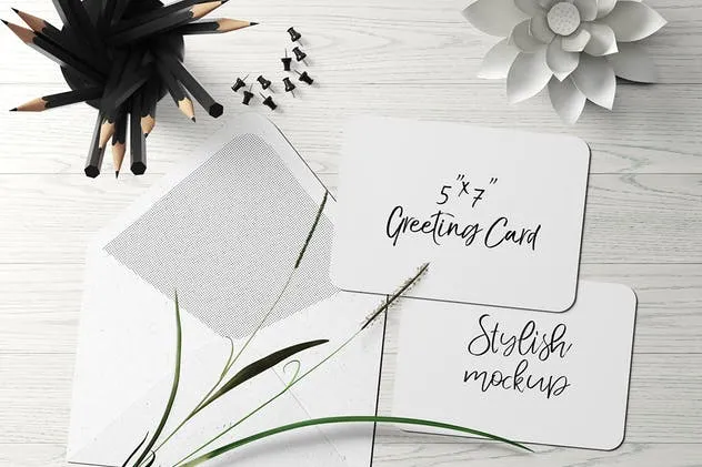 7×5圆角邀请函/贺卡样机套装1 7×5 Rounded Corners Greeting Card Mockup Set 1插图(1)