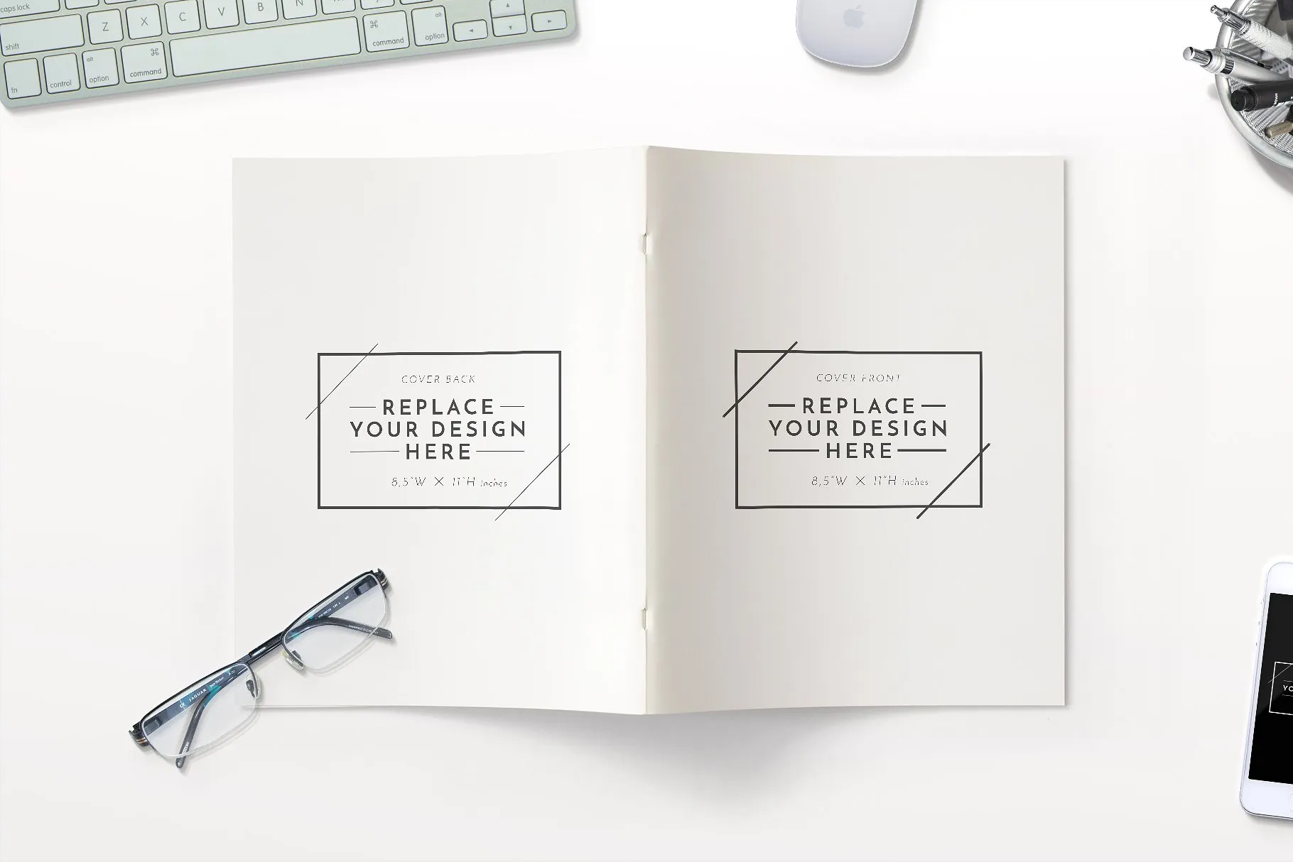 小册子外观设计展示样机模板 US Portrait Brochure Mockups插图(4)