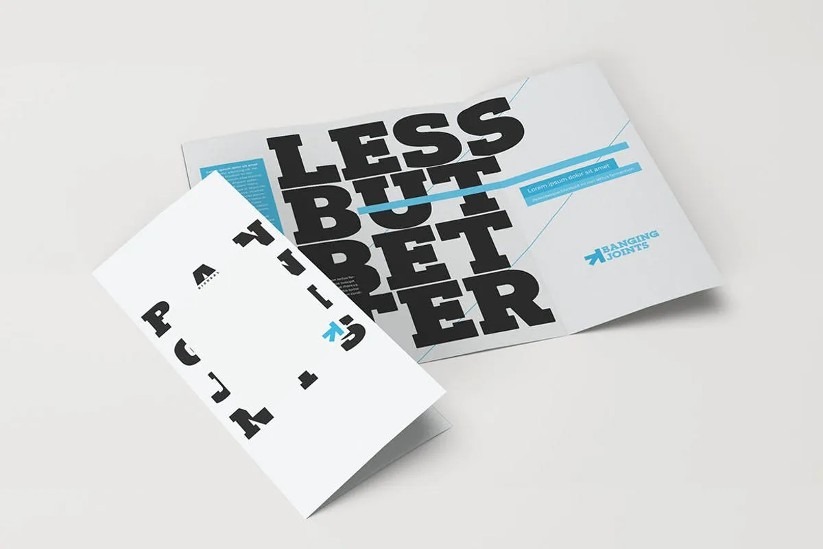 对折小册子传单样机模板 Trifold Brochure Mock-Up Pack