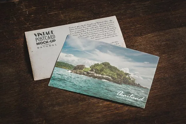 4款复古风格明信片设计样机模板 4 Vintage Postcard Mock-up插图(3)