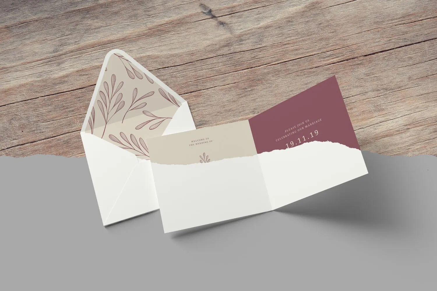 方形请柬和贺卡设计效果图样机素材库精选 Square Invitation and Greeting Card Mockups插图(4)