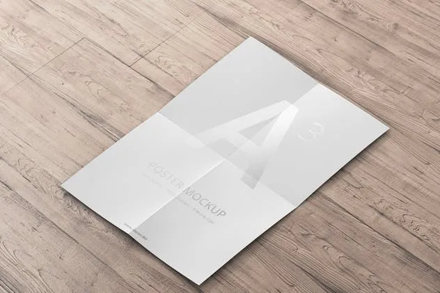 高分辨率带折痕海报样机模板 Poster Mock-Up插图(2)