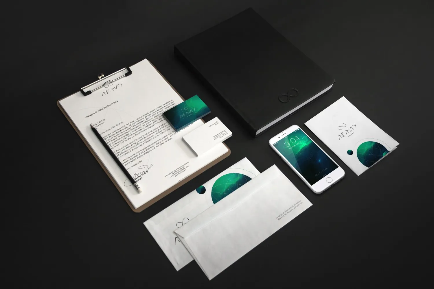 企业公司Logo设计效果图演示办公用品套件样机 Stationery Mockup 6