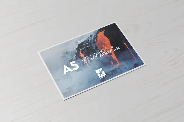 A5尺寸规格宣传册设计平铺视觉样机模板 Bi-Fold A5 Horizontal Brochure Mock-Ups Vol.1插图(1)