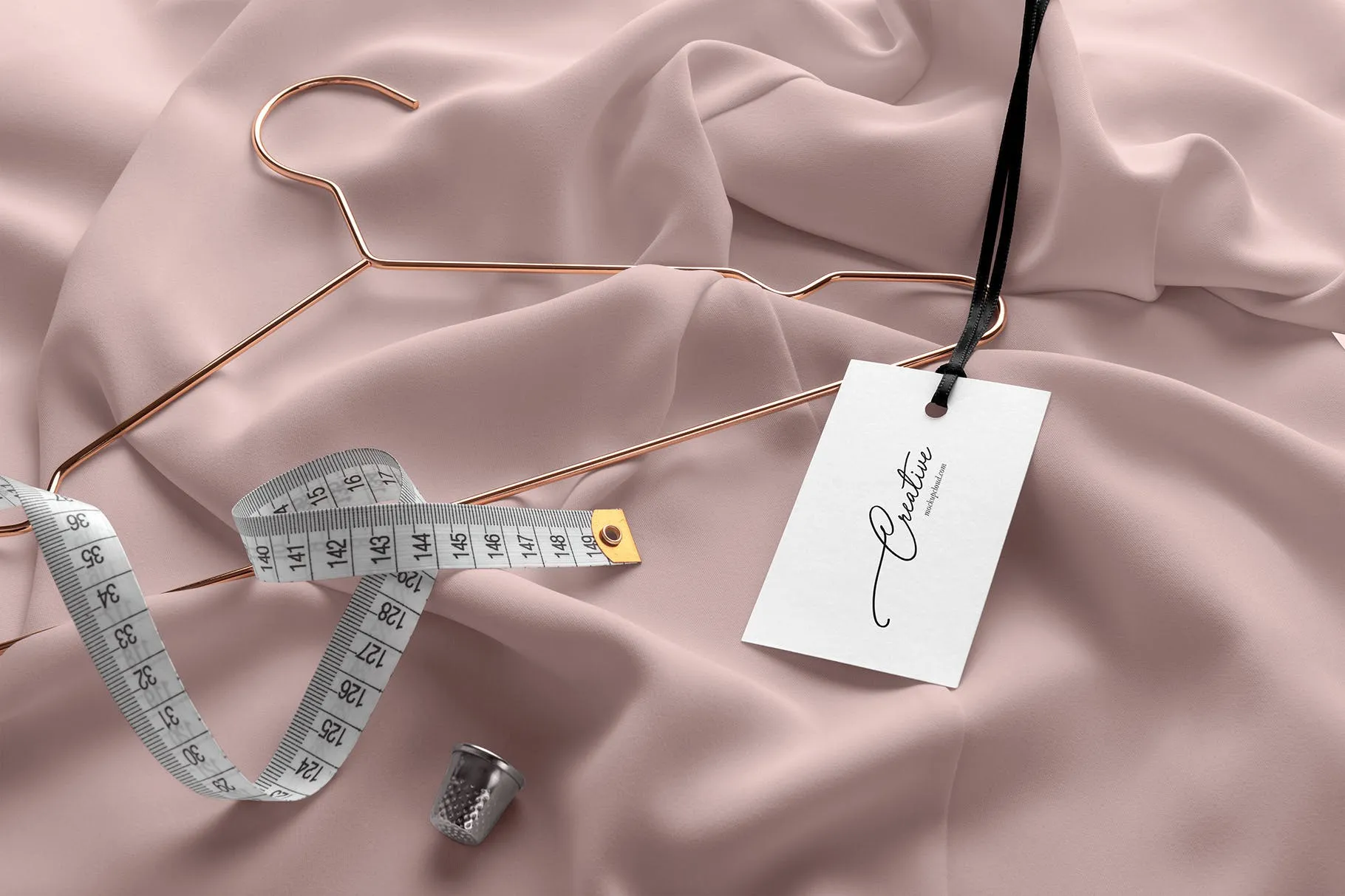 Styline系列时尚服饰品牌VI设计素材库精选套装v1 Styline – Fashion and Apparel Mockups vol 1插图(13)