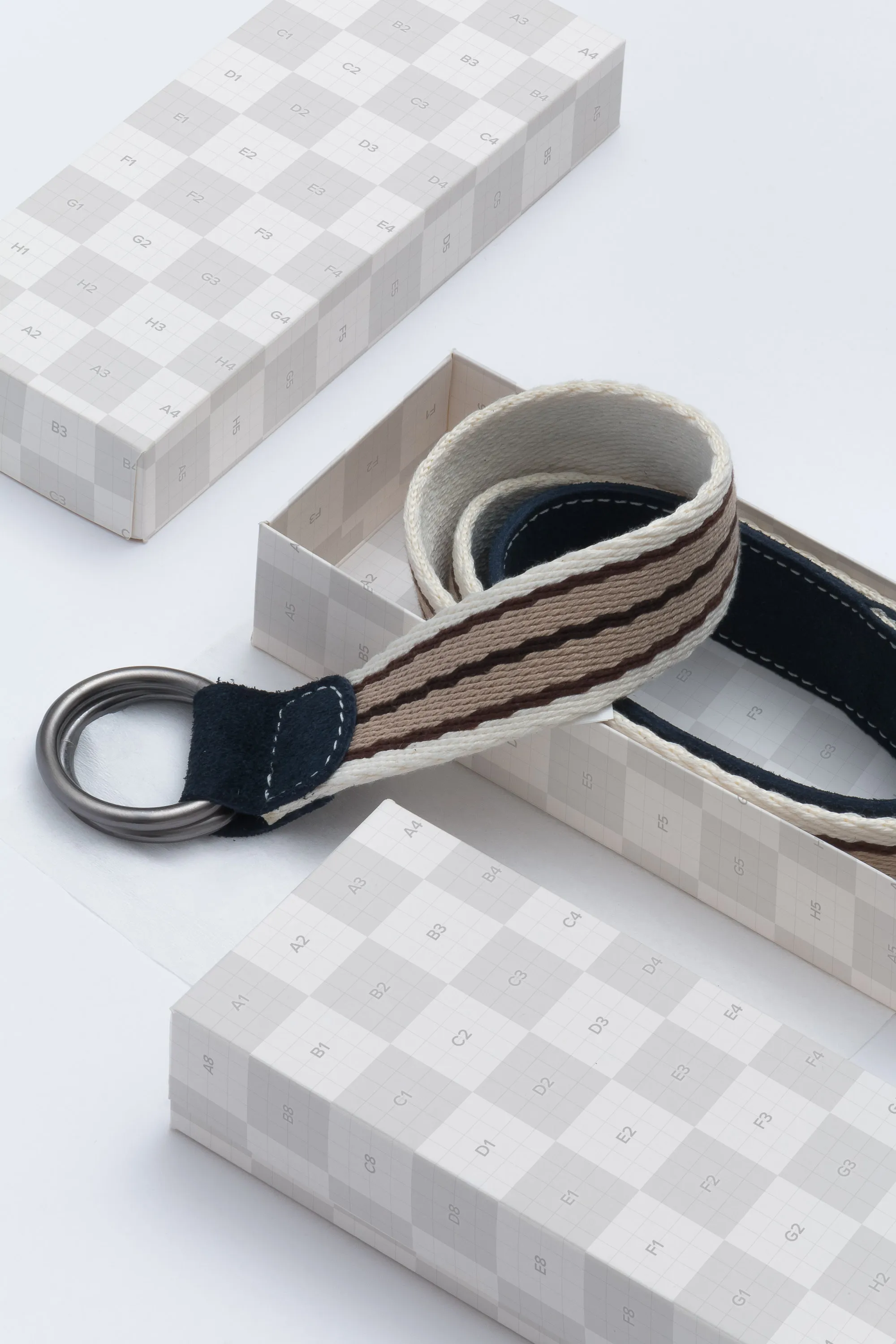 矩形礼品盒外观设计预览样机模板01 Rectangular Gift Box Mockup 01插图(2)