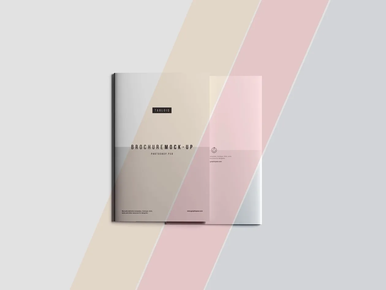 完美简单的多角度画册设计展示模型（Mockup）PSD下载