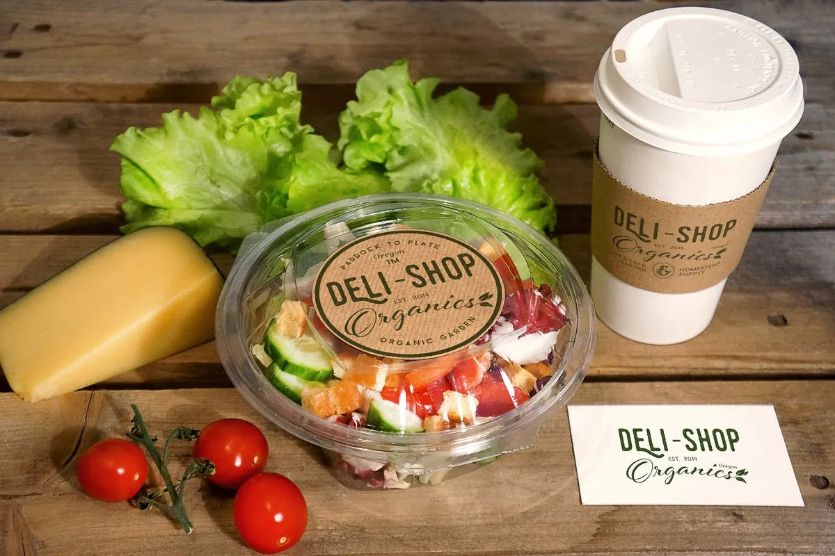 沙拉amp;咖啡食品品牌Logo设计展示样机 Food Coffee Mockup