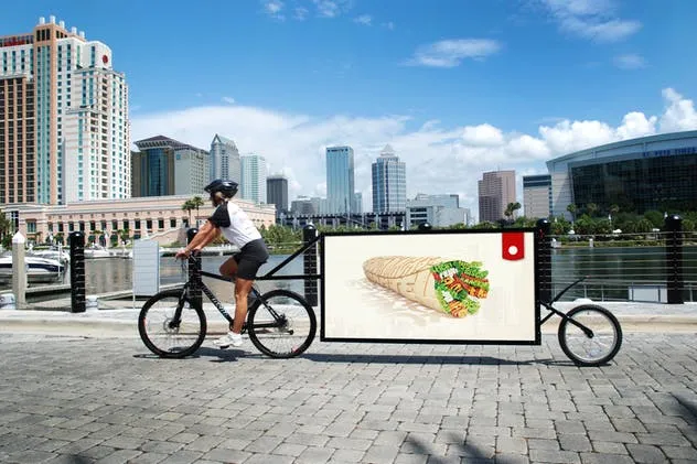 户外巨型海报广告牌样机套装 Billboard Mockup Set插图(2)
