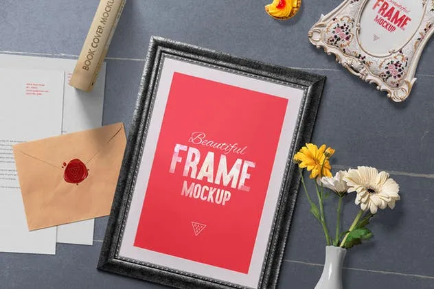 美丽复古照片画框样机模板 Beautiful Photo Frame Mockups Scenes插图(2)