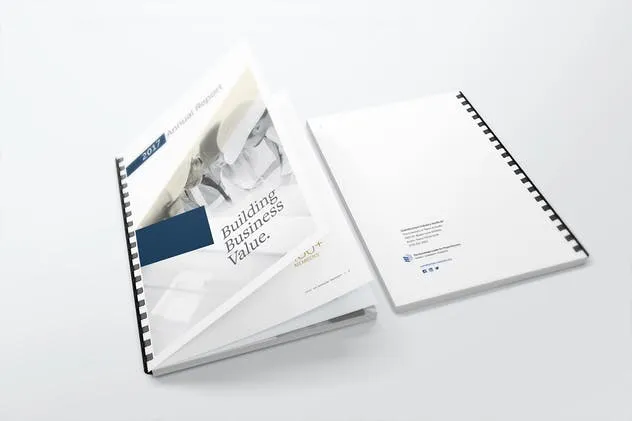 高档活页笔记本记事本印刷品样机 Comb Bound Book Mockups插图(5)