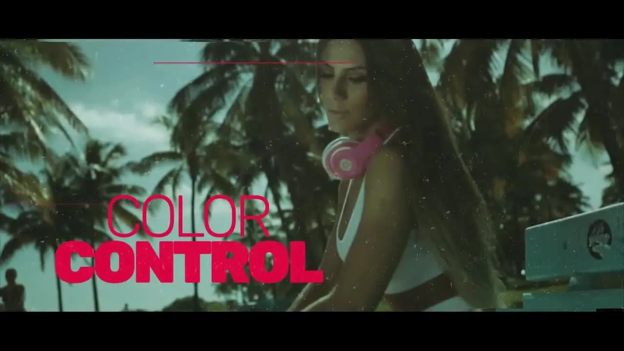 整洁故障和扭曲效果的极限运动照片展示像素设计精选AE模板